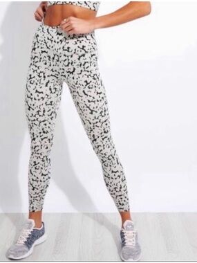 Varley Century Leggings size xl